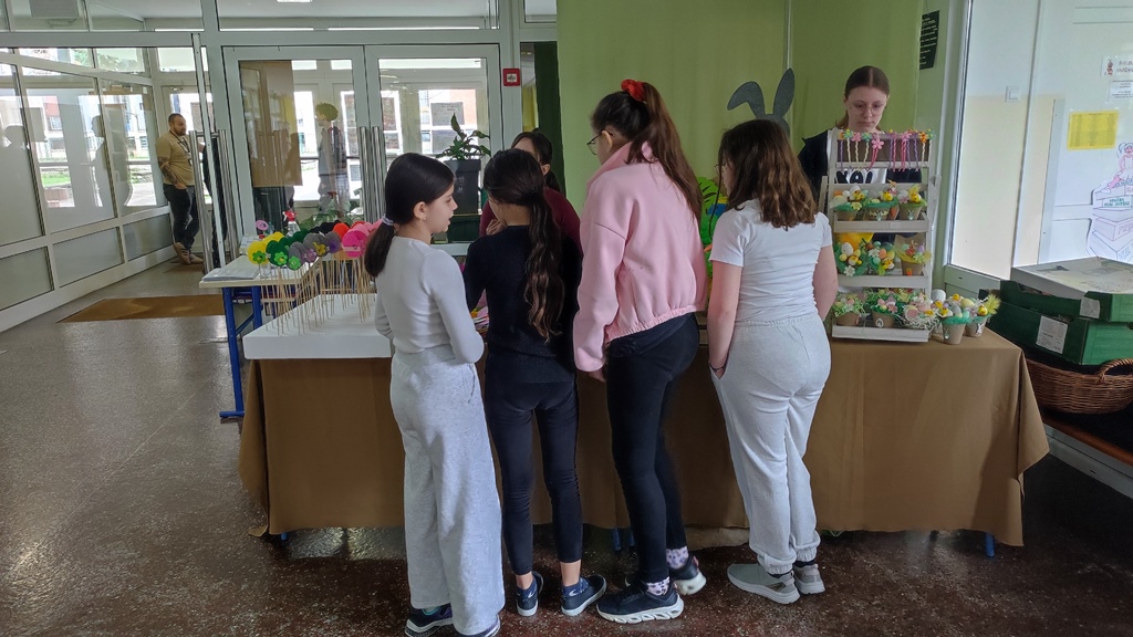 Uskrsna prodajna izložba